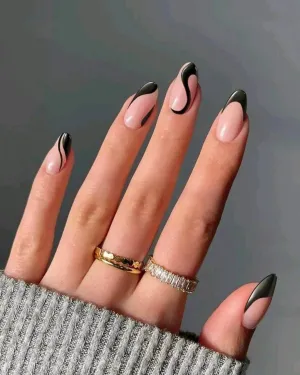 Beauty - Nails - black swirl