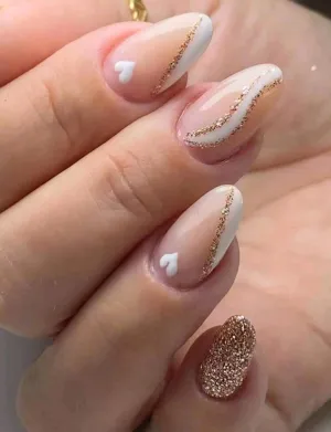 Beauty - Nails - gold