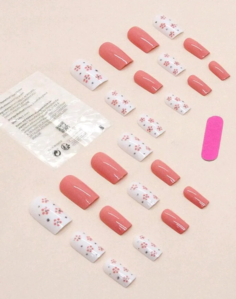 Beauty - Nails - peach white