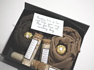 Hijab gift box set with handmade bath salts, gift card and gift message, gifts for her, gifts for Eid, Gifts for Mum, hijab gift