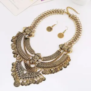 Luxe Love Affair Statement Necklace
