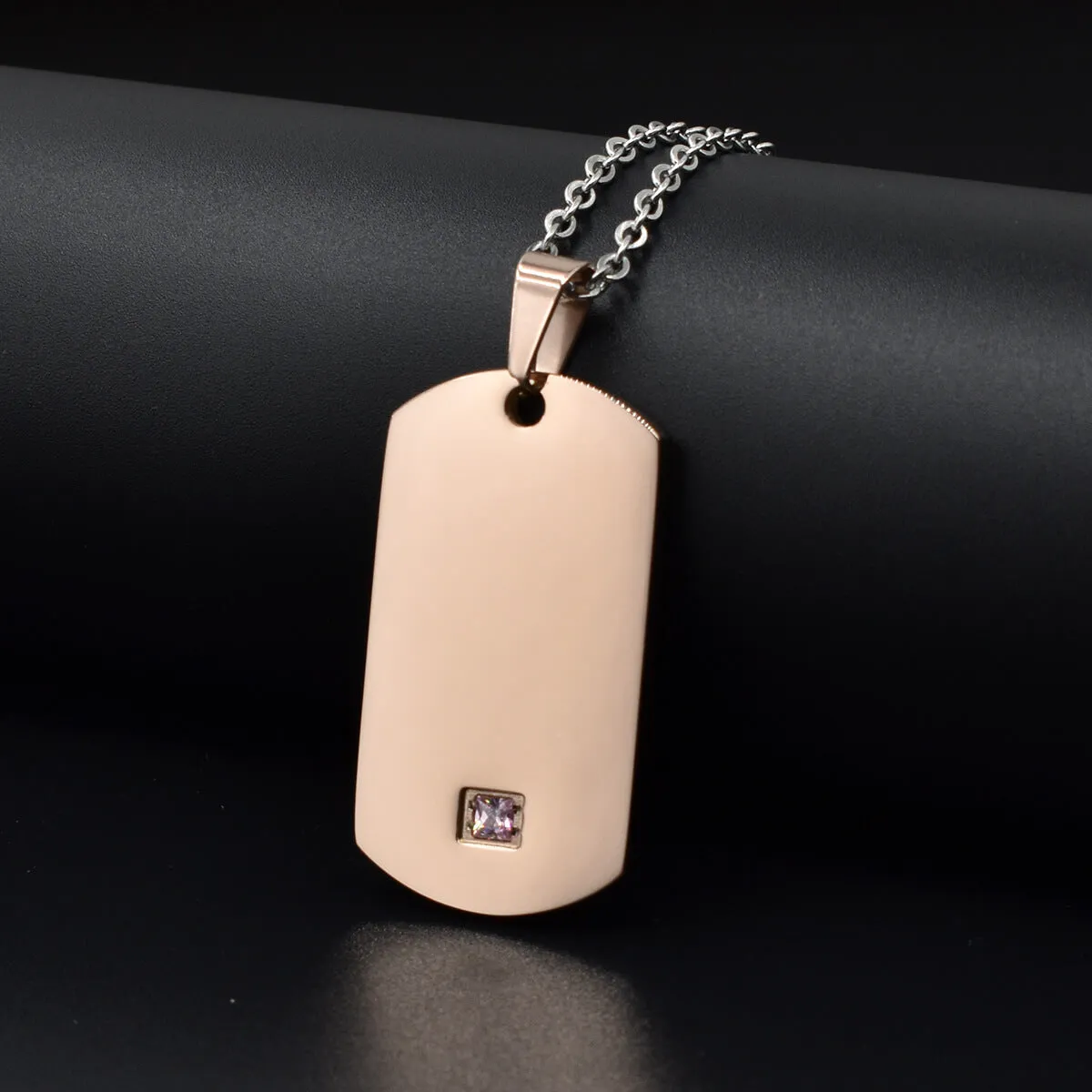 NEHZUS Couples Necklace Mens Womens Name Necklaces Customized Stainless Steel Tags