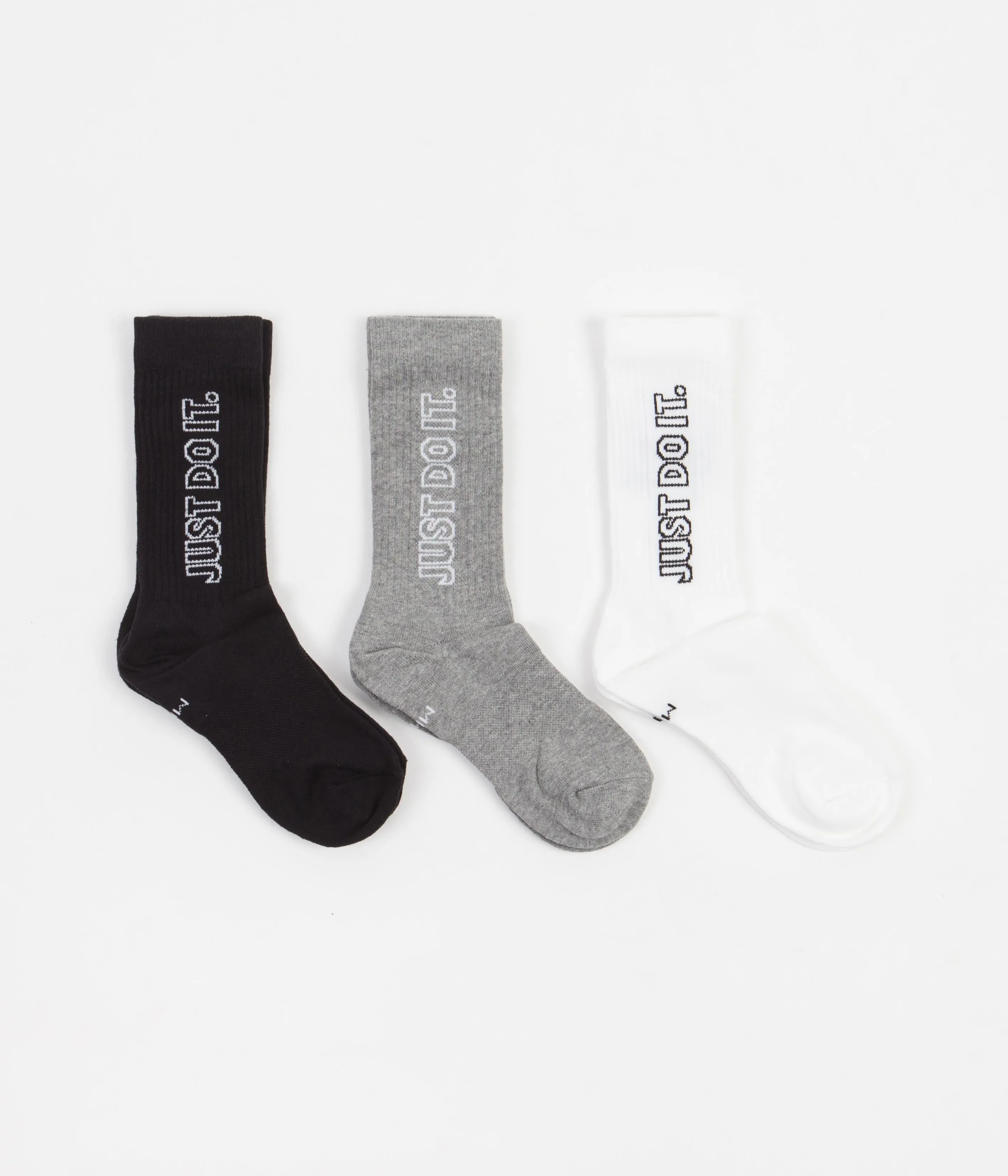 Nike Everyday Essential Crew Socks (3 Pack) - Black / White / Grey