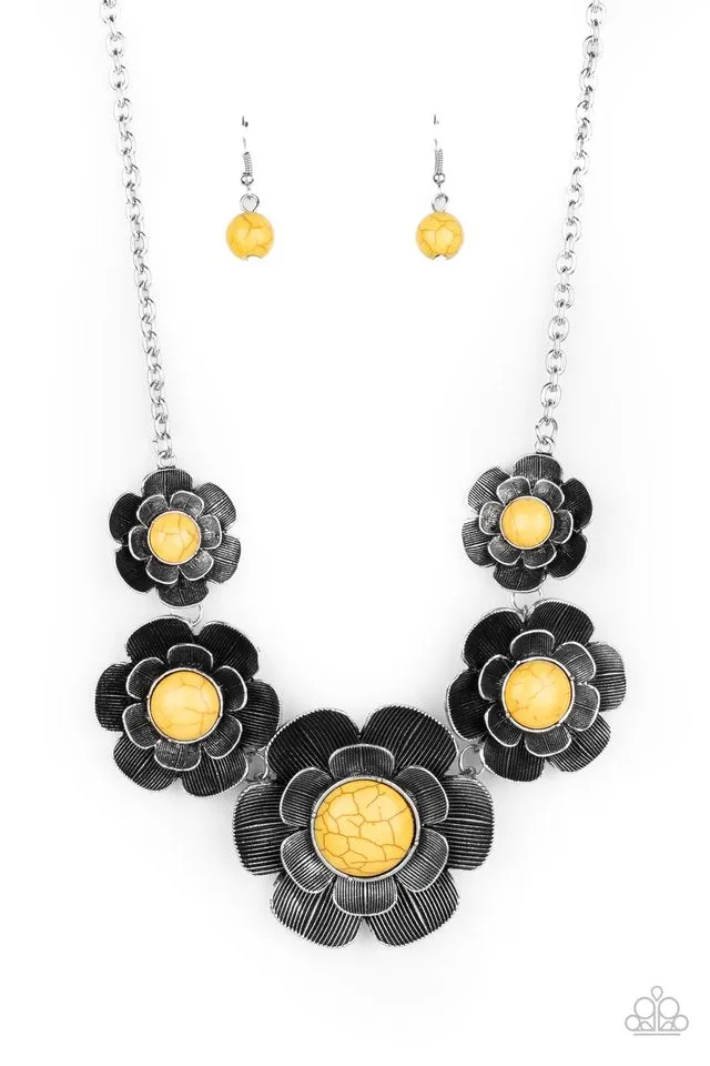 Paparazzi Necklace ~ Bountiful Badlands - Yellow