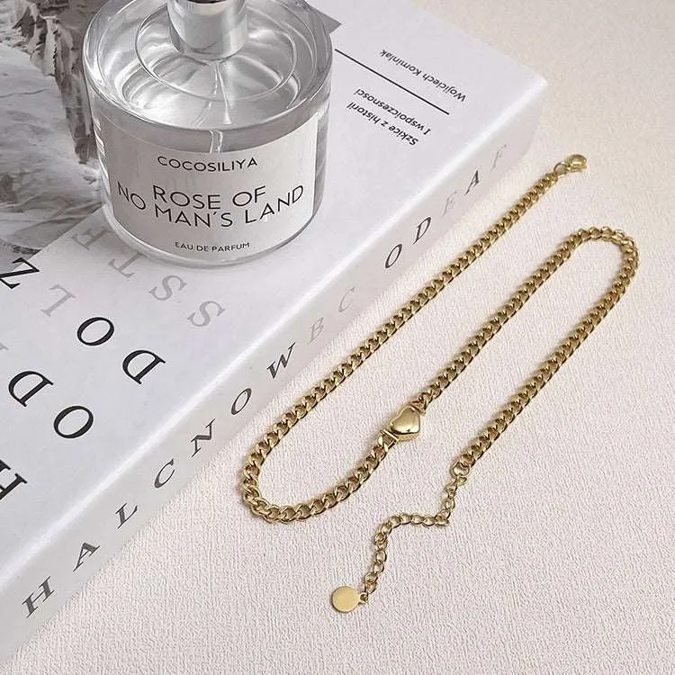 Rea - Pendant Chain Heart Necklace